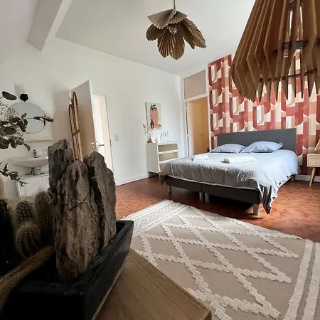 Chateau De La Plumasserie