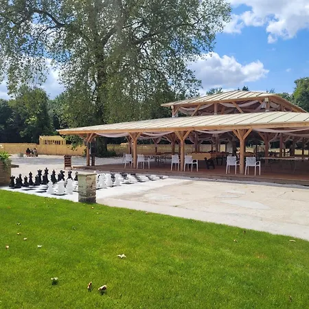 Chateau De La Plumasserie Fontenay-Trésigny