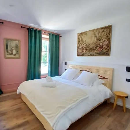 Chateau De La Plumasserie Bed & Breakfast Fontenay-Trésigny