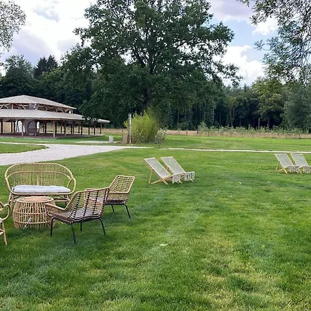 Bed & Breakfast Chateau De La Plumasserie