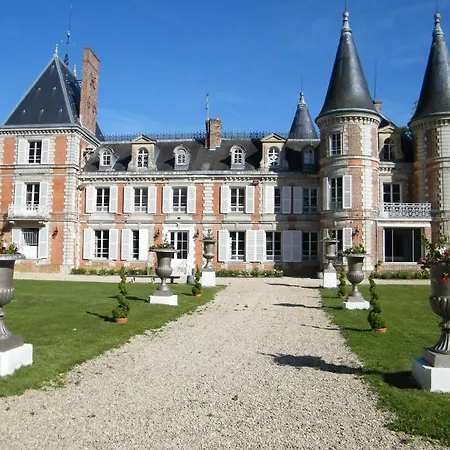Chateau De La Plumasserie Bed & Breakfast